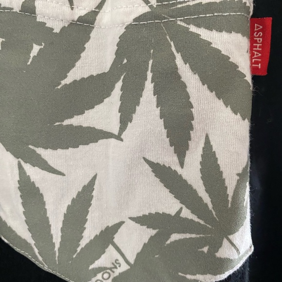 ASPHALT YACHT CLUB x SNOOP DOGG REFLECTIVE PRINT BLOCK T-SHIRT - BLACK - Picture 3 of 5